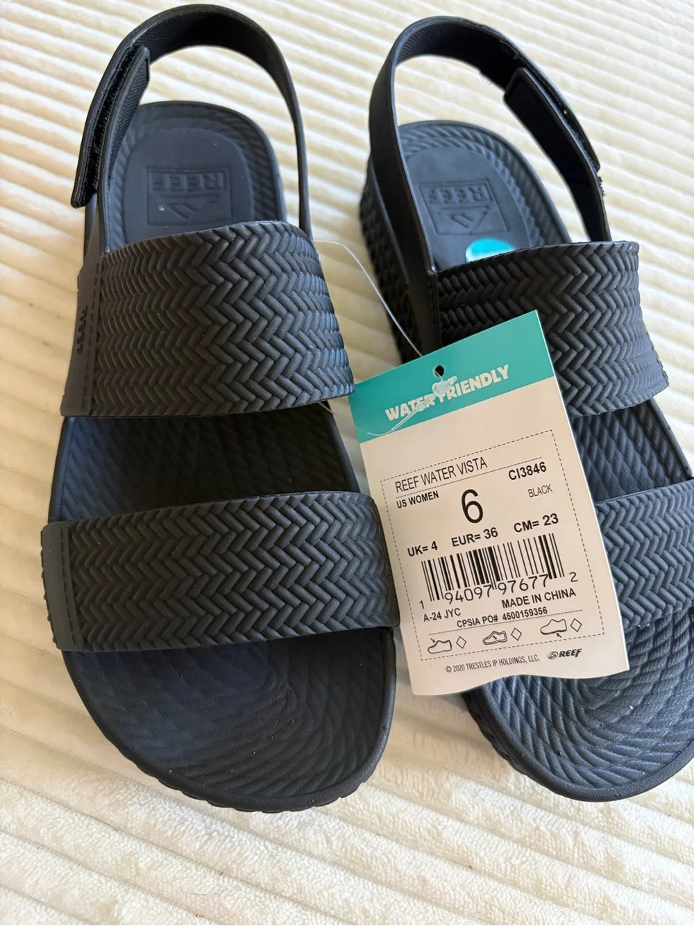 Reef Water Vista Black Textured Women's Sandals - Picture 1 of 8